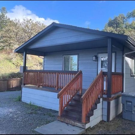 New, Fun-Size Benbow House! Garberville Exterior foto